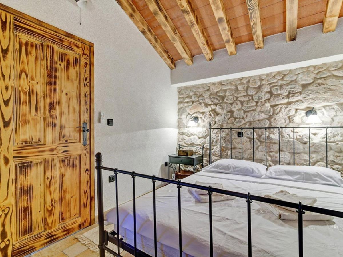 Lovely Holiday Home In Starigrad Exterior foto